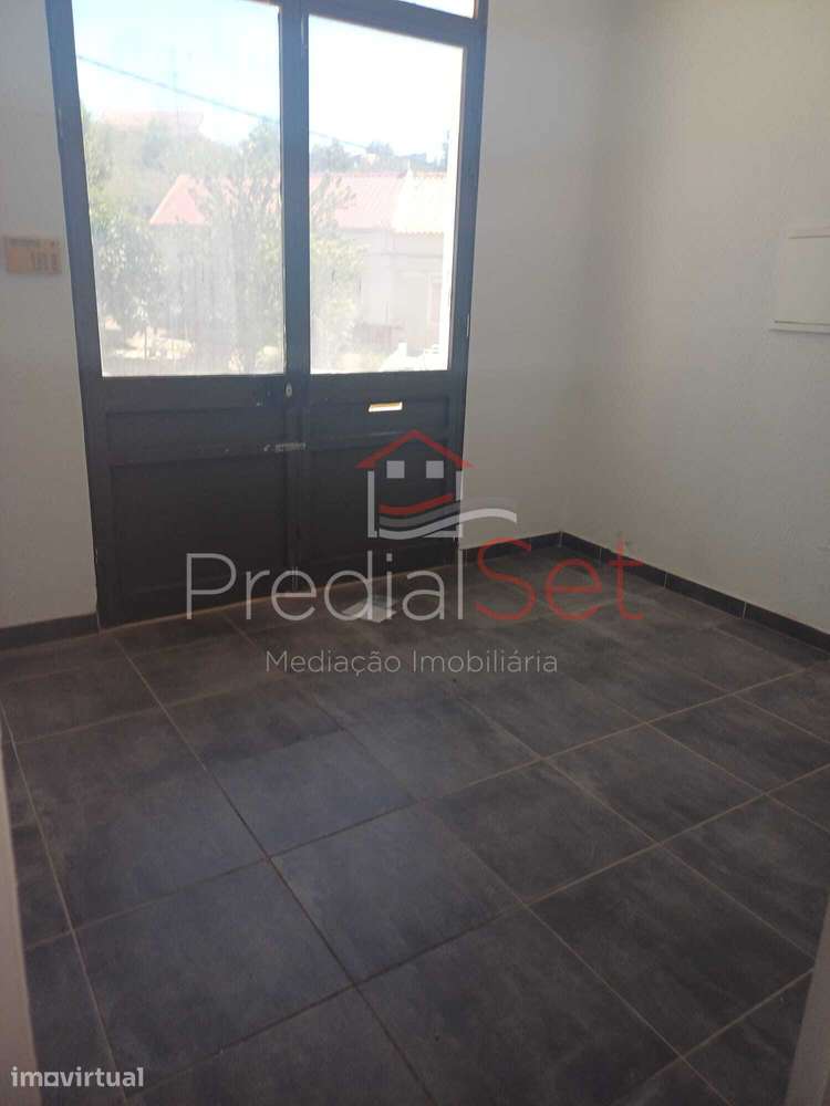 Armazém para arrendamento Centro de Setúbal - Grande imagem: 5/21
