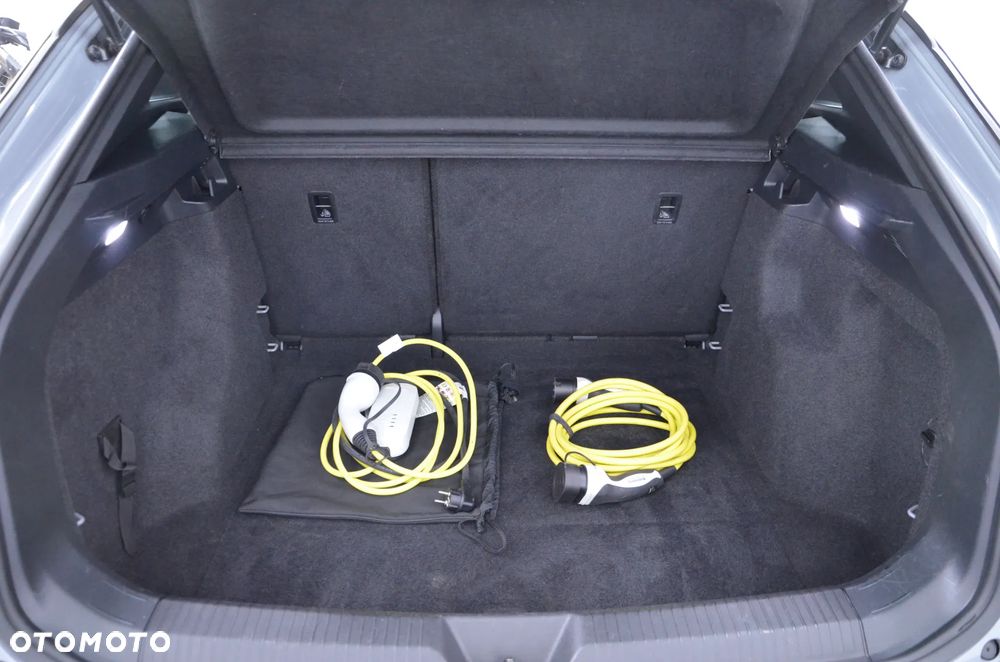Volkswagen ID.4 Pro - 21