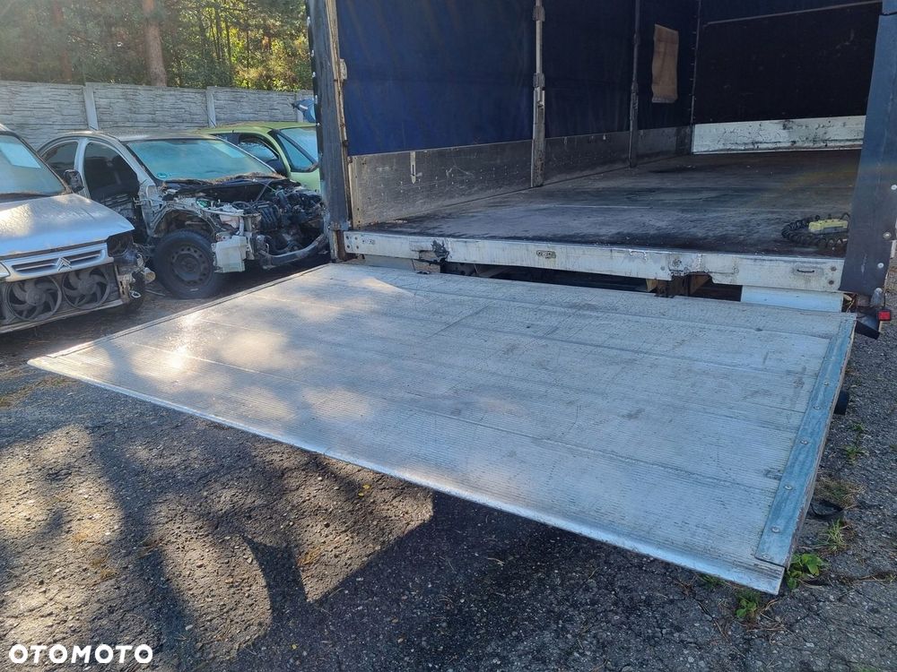 DAF LF 45 2004 r. WINDA 242x160 DHOLLANDIA udźwig 1000 kg + - 3