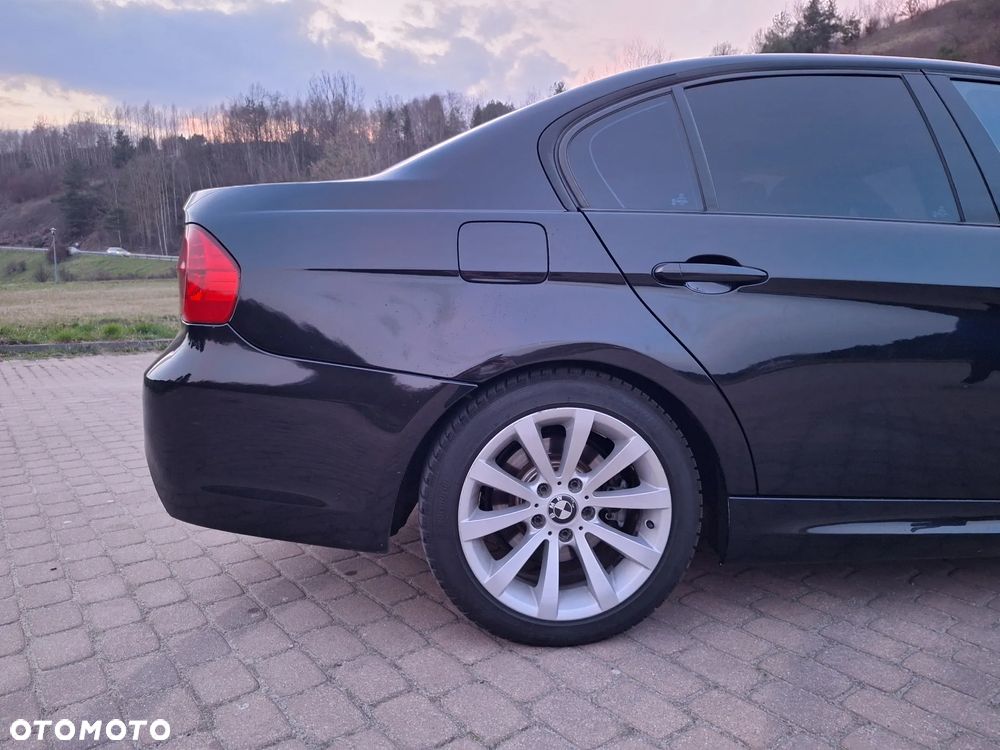 BMW Seria 3 318d - 6