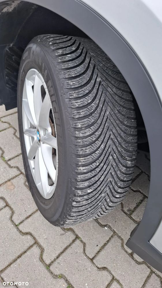 BMW X1 sDrive18i Advantage - 16