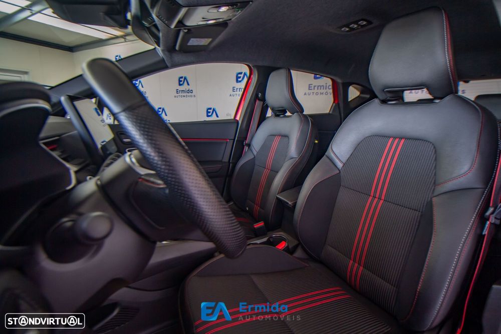 Renault Captur 1.3 TCe RS Line - 26