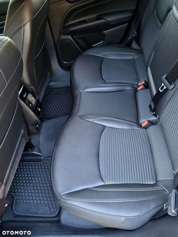 Jeep Compass 1.3 TMair Limited FWD S&S DDCT - 12