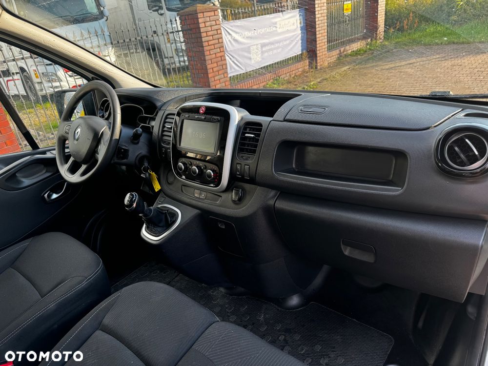 Renault Trafic - 15