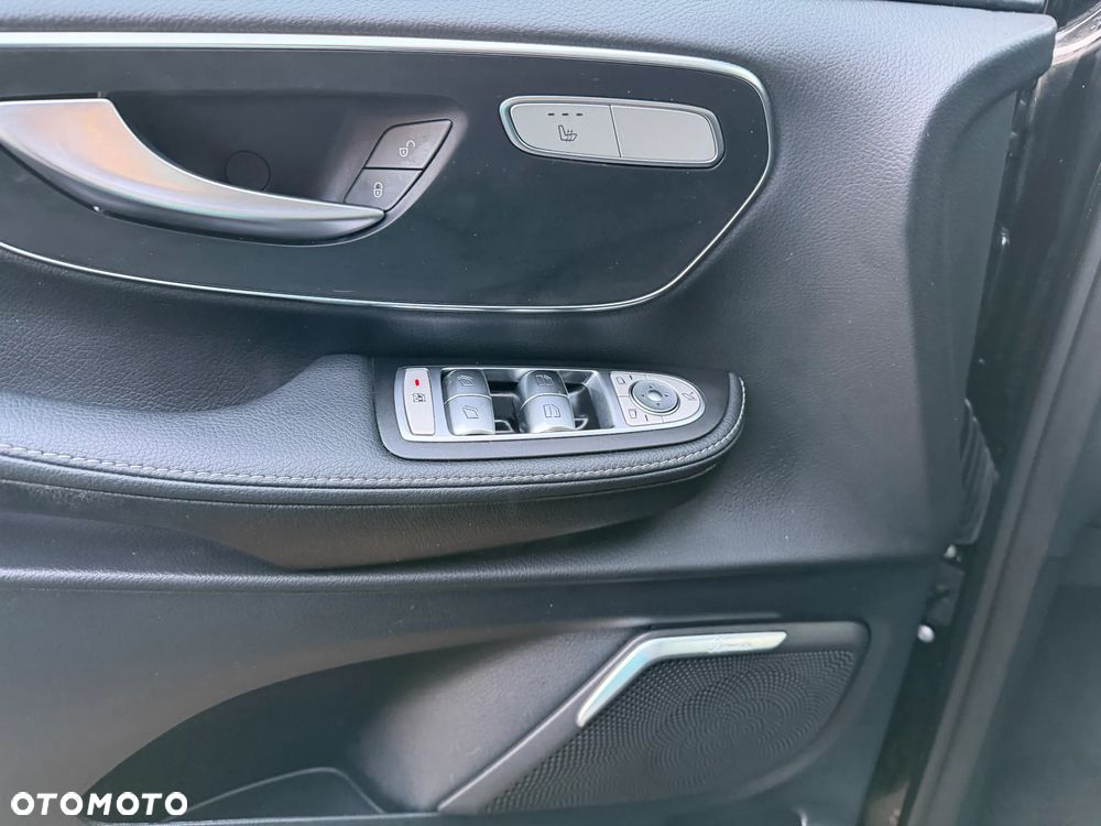 Mercedes-Benz Klasa V 300 d Avantgarde 9G-Tronic (ekstra d³) - 18