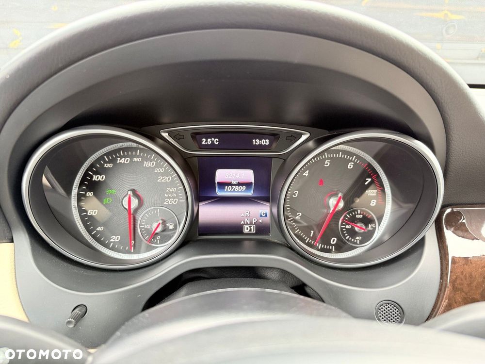 Mercedes-Benz CLA - 28