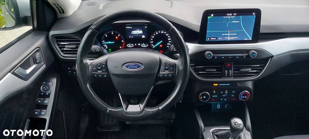 Ford Focus 1.5 TDCi Titanium - 34