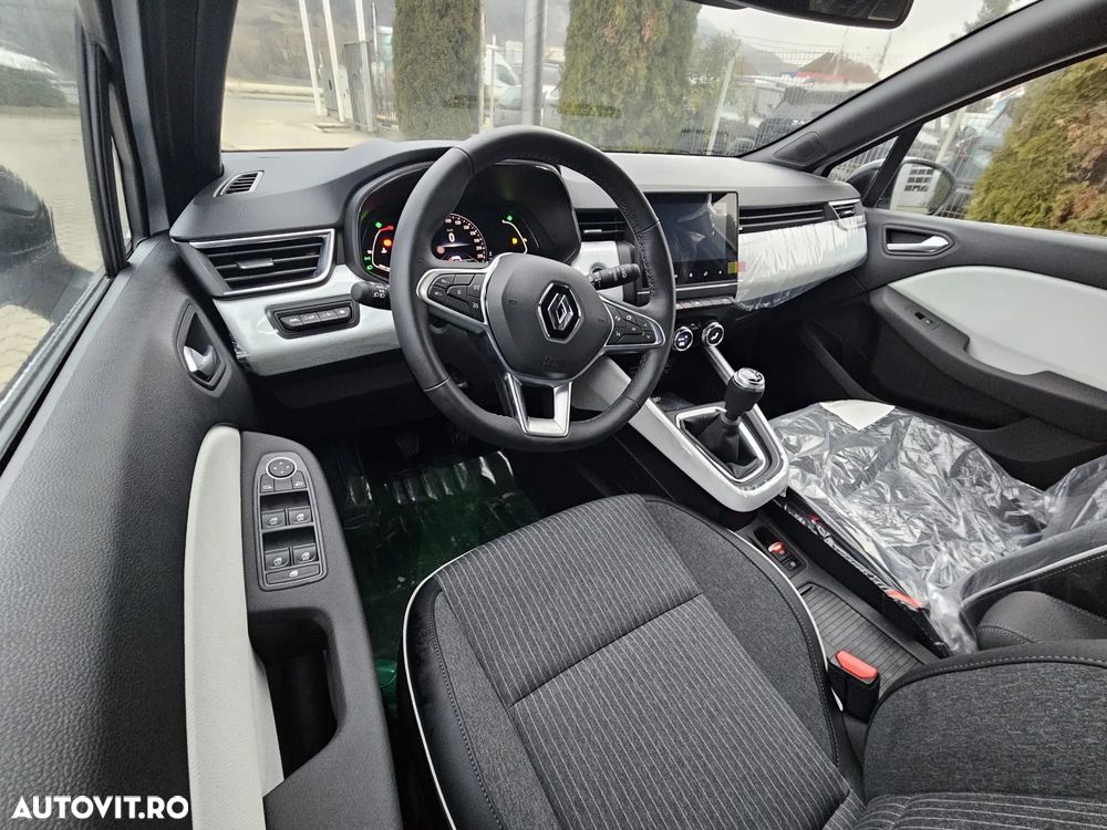 Renault Clio V 1.0 TCe 90 Techno - 3