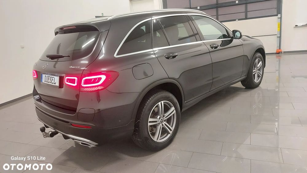 Mercedes-Benz GLC 300 de 4Matic 9G-TRONIC AMG Line Plus - 3