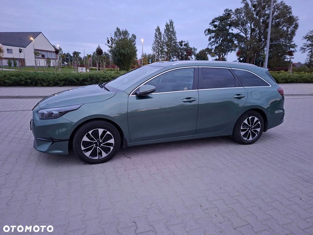 Kia Ceed 1.5 T-GDI Tribute - 3