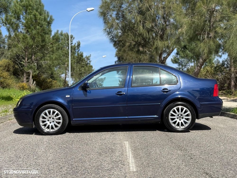 VW Bora 1.9 TDi Highline - 9