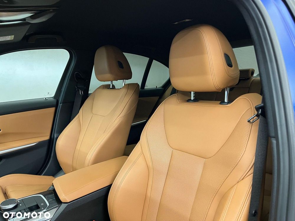 BMW Seria 3 320d xDrive mHEV M Sport sport - 18