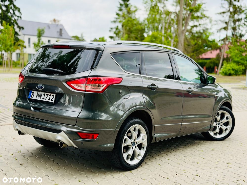 Ford Kuga 2.0 TDCi 4x4 Titanium - 25