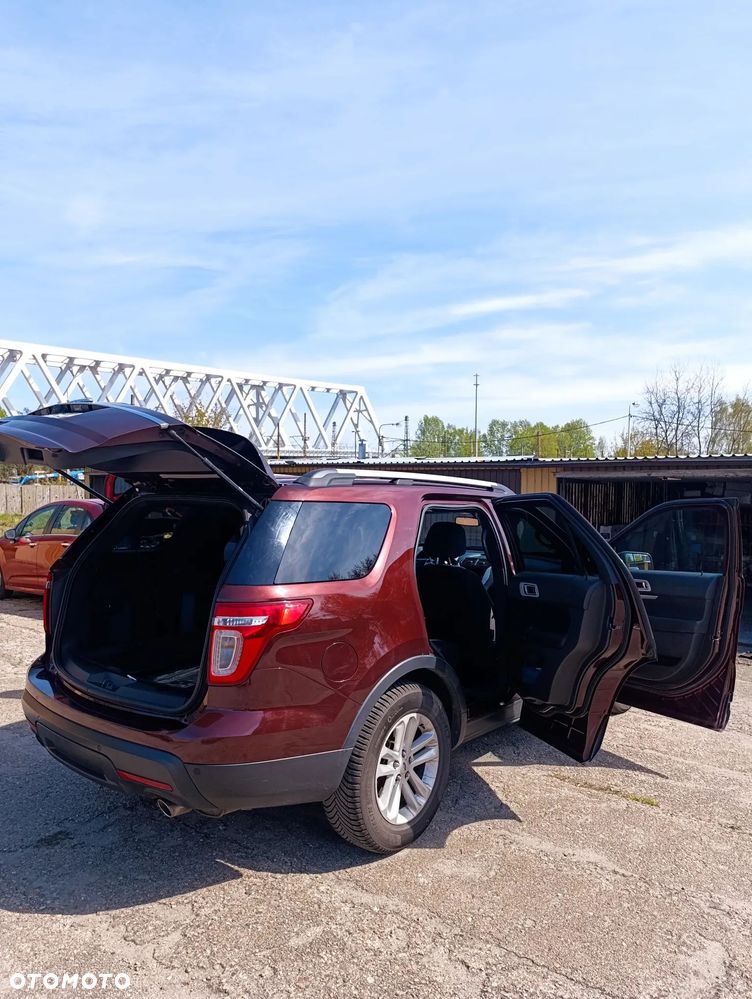 Ford Explorer - 11