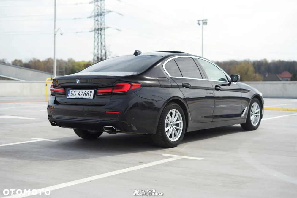 BMW Seria 5 520d - 4
