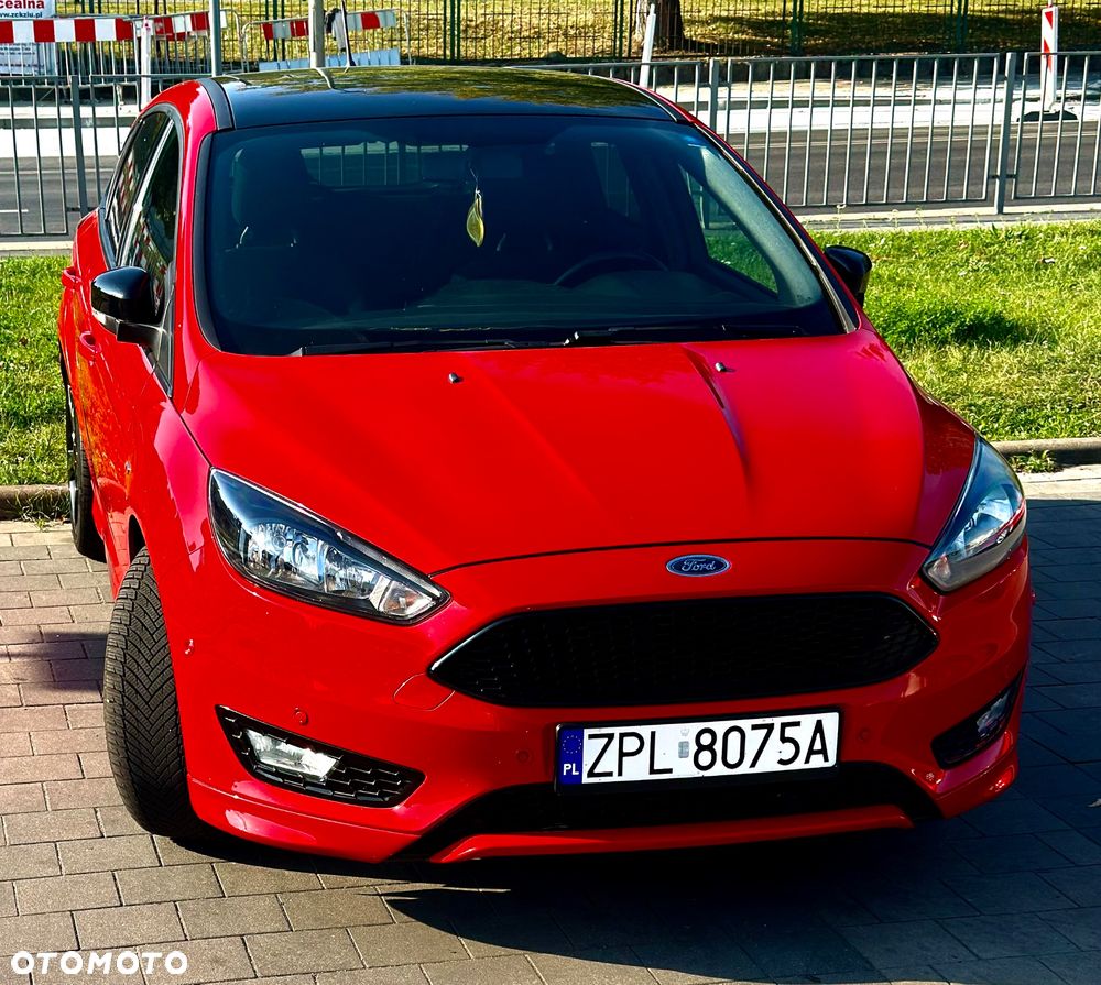 Ford Focus - 24