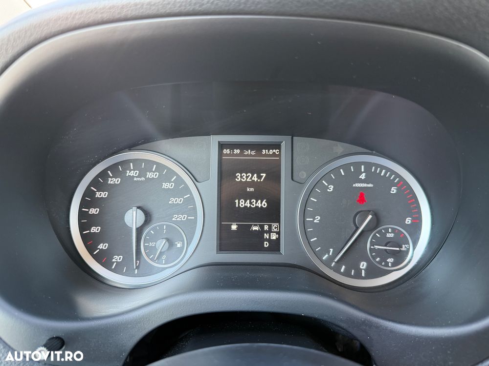 Mercedes-Benz Vito Mixto Extralang Aut. PRO - 20