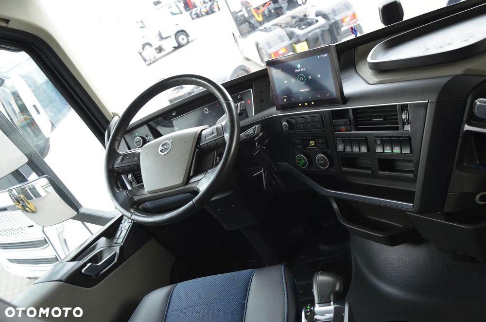 Volvo FH 500 XL NEW / EURO 6 / 2022r / KLIMA P. / FULL LED / ACC / PÓŁSKÓRY / Z NIEMIEC / 3019 - 14