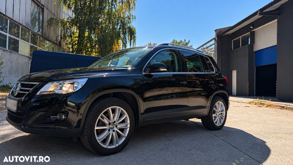 Volkswagen Tiguan - 11