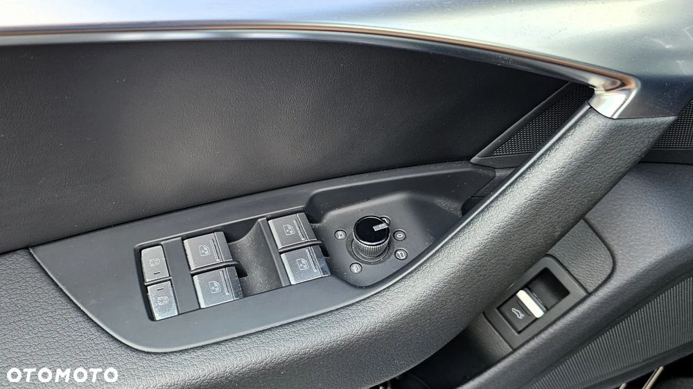 Audi A6 Avant 40 TDI S tronic - 33