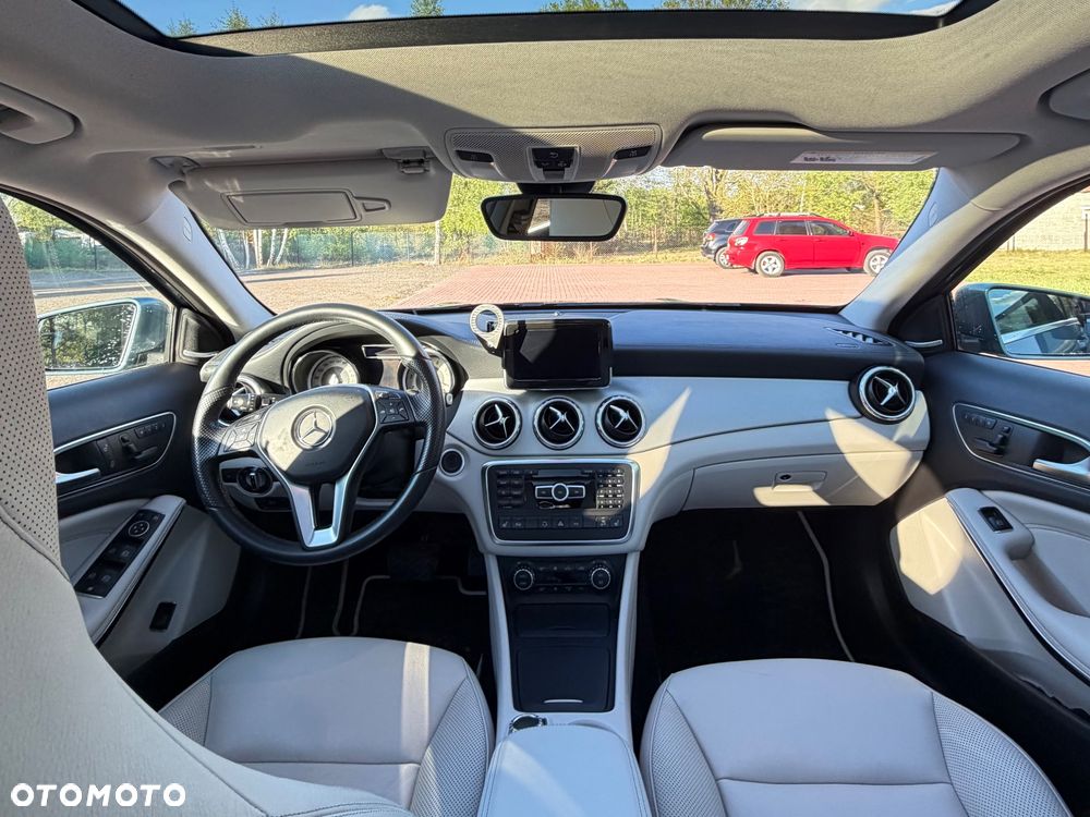 Mercedes-Benz GLA 250 4Matic 7G-DCT AMG Line - 4