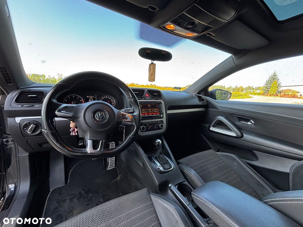 Volkswagen Scirocco 1.4 TSI DSG - 7