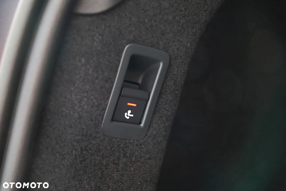 Audi A6 Sportback e-tron - 8