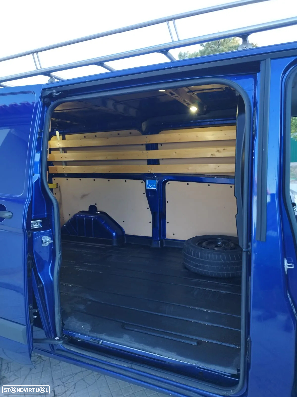 Ford Transit Custom 2.0 Tdci L2H1 Longa - 8
