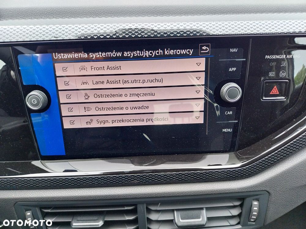 Volkswagen Polo - 11