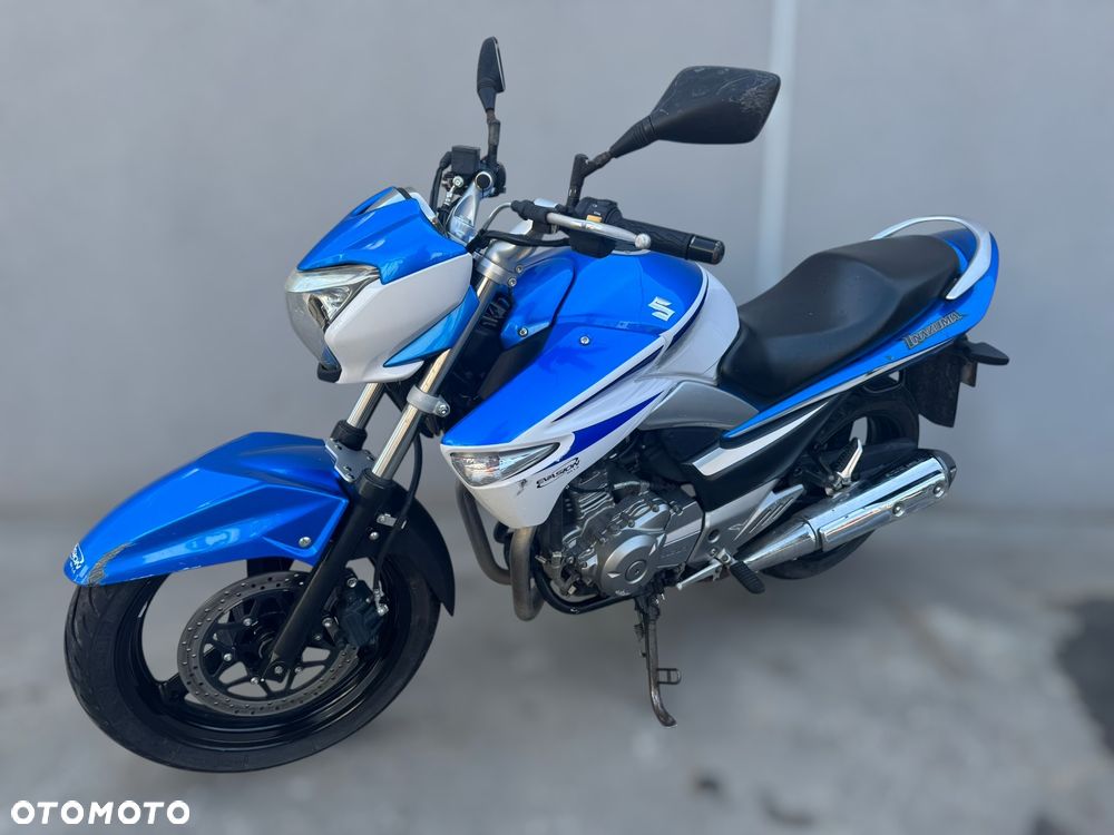 Suzuki GW 250 - 6