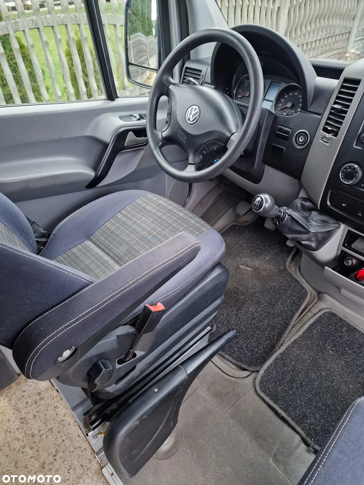 Volkswagen Crafter - 11