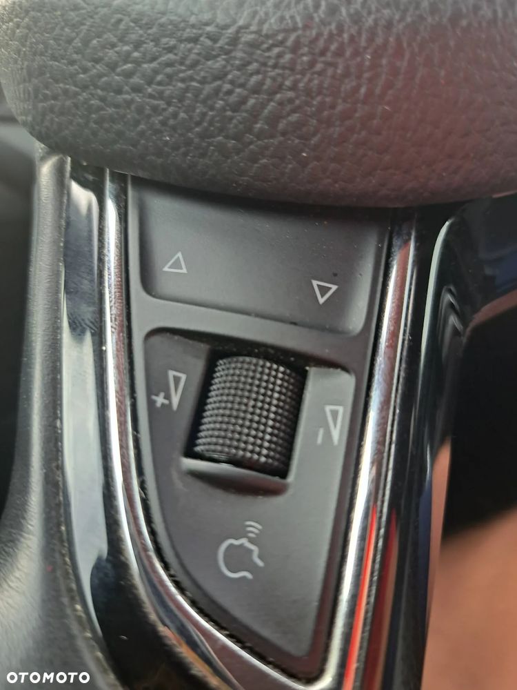 Skoda Superb 2.0 TDI Ambition - 33