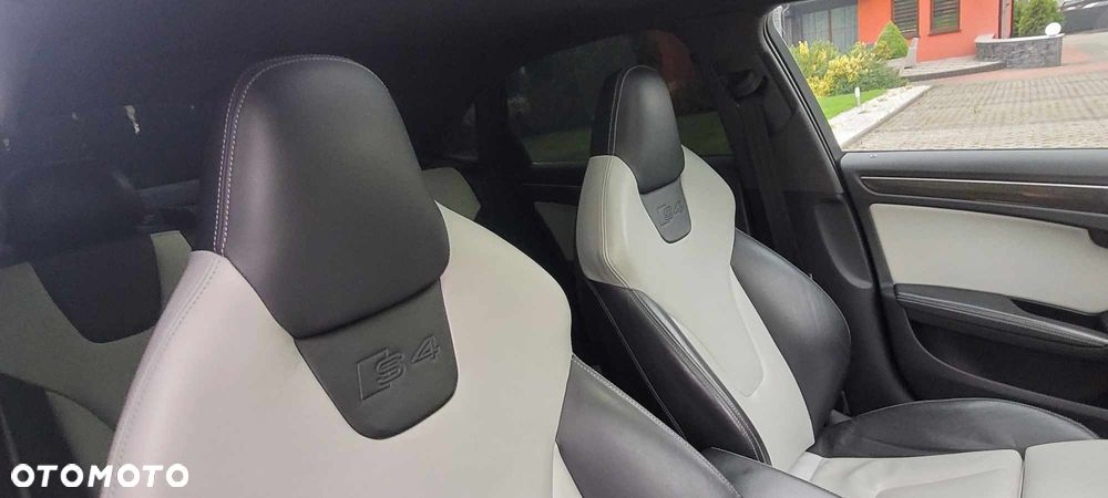 Audi S4 Limousine - 21