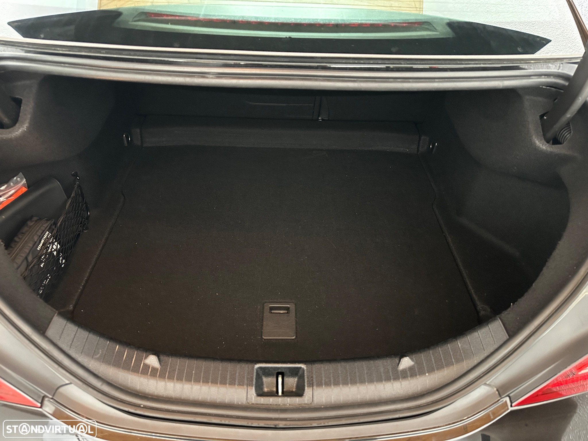 Mercedes-Benz CLA 200 d AMG Line - 16