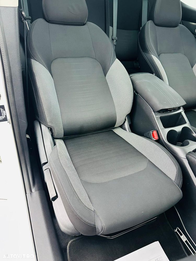 Nissan Qashqai 1.2 DIG-T N-Vision - 23