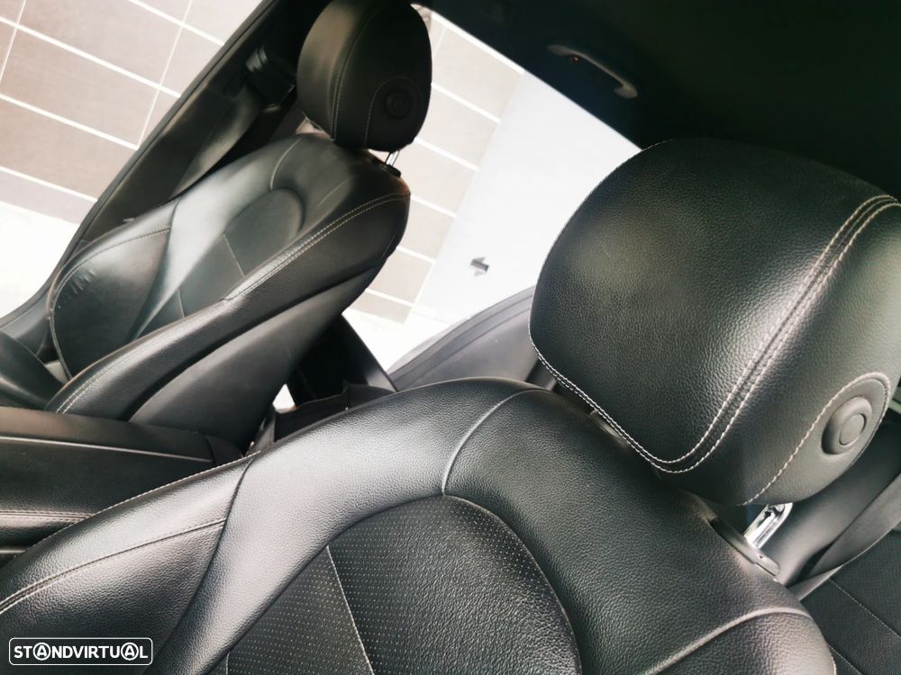 Mercedes-Benz C 250 BlueTEC AMG Line Aut. - 24