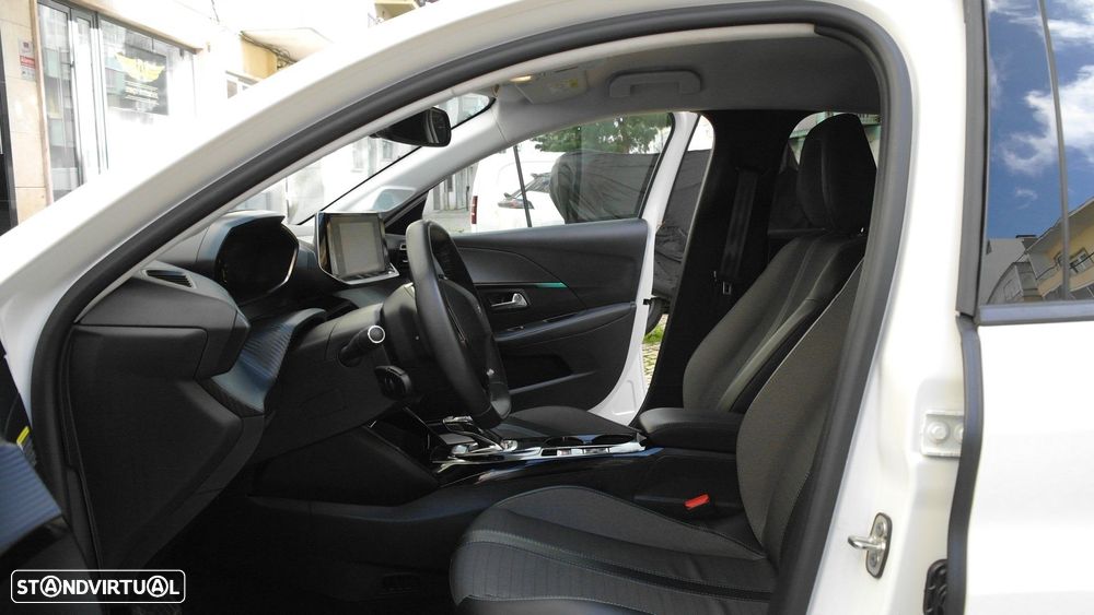 Peugeot e-208 50 kWh Active - 31