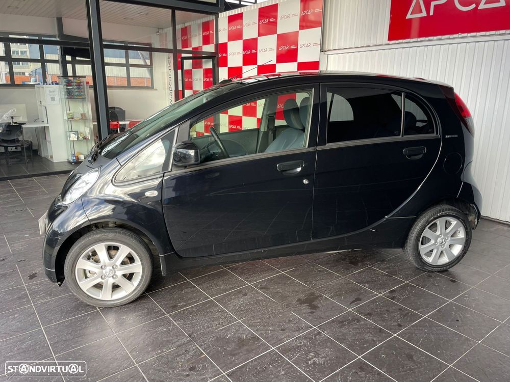 Peugeot iOn Active - 4