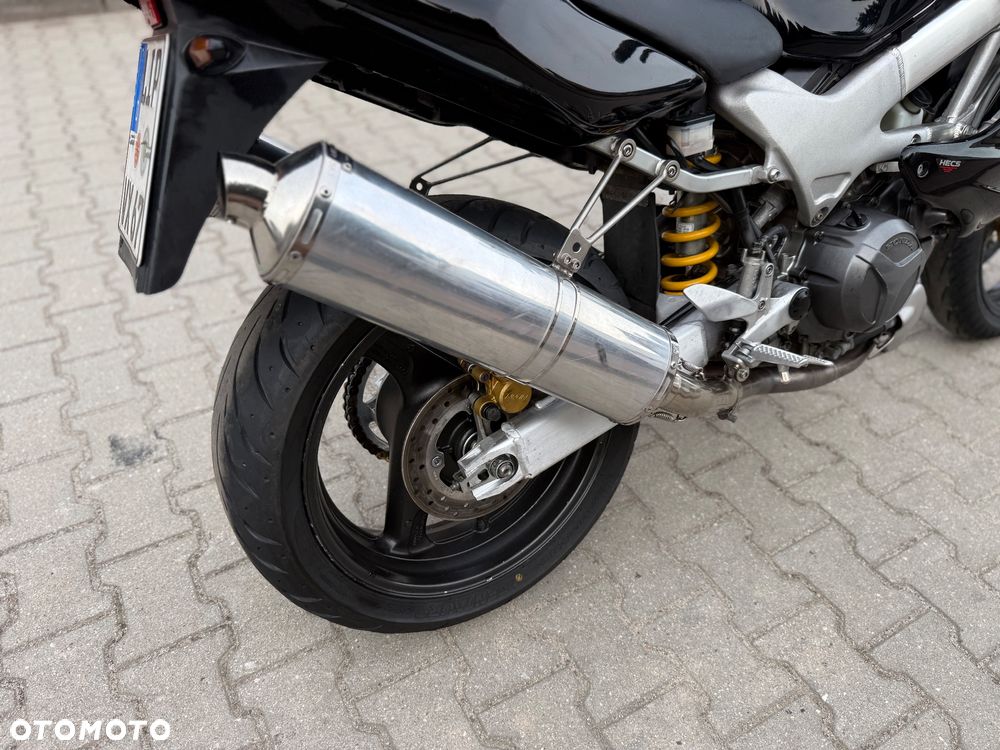 Honda VTR - 13