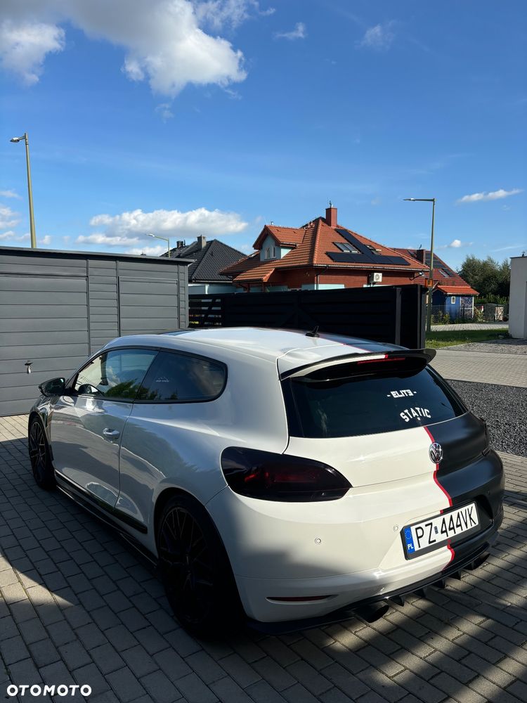 Volkswagen Scirocco - 6