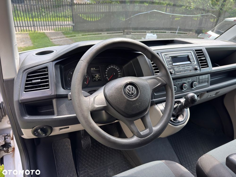 Volkswagen Transporter - 13