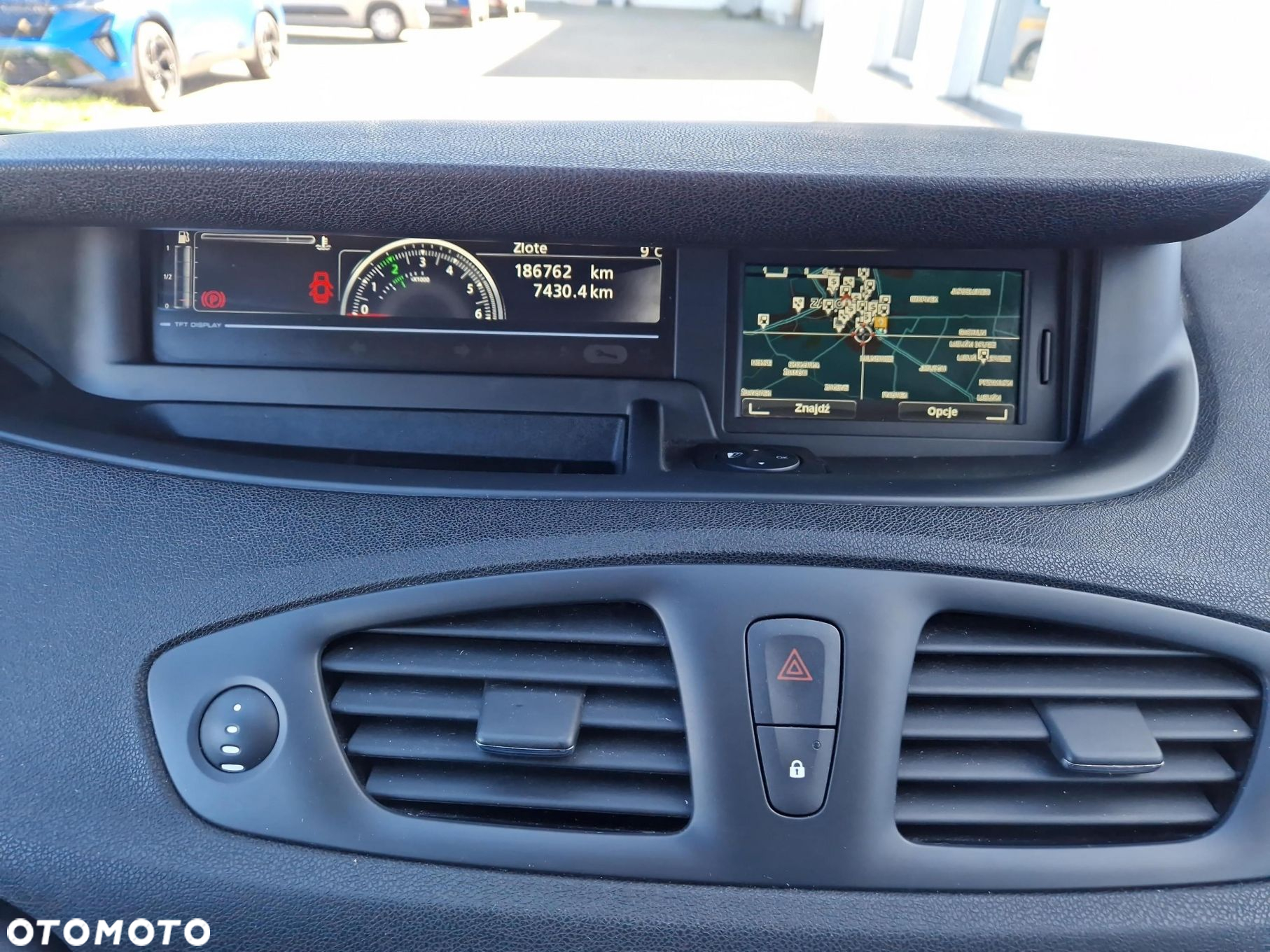 Renault Grand Scenic - 14