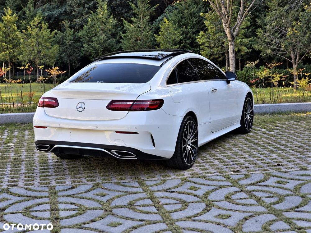 Mercedes-Benz Klasa E - 3