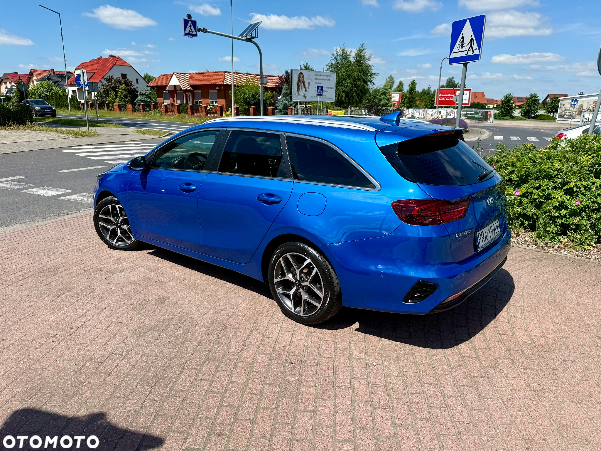 Kia Ceed SW 1.4 T-GDI DCT OPF Platinum Edition - 4
