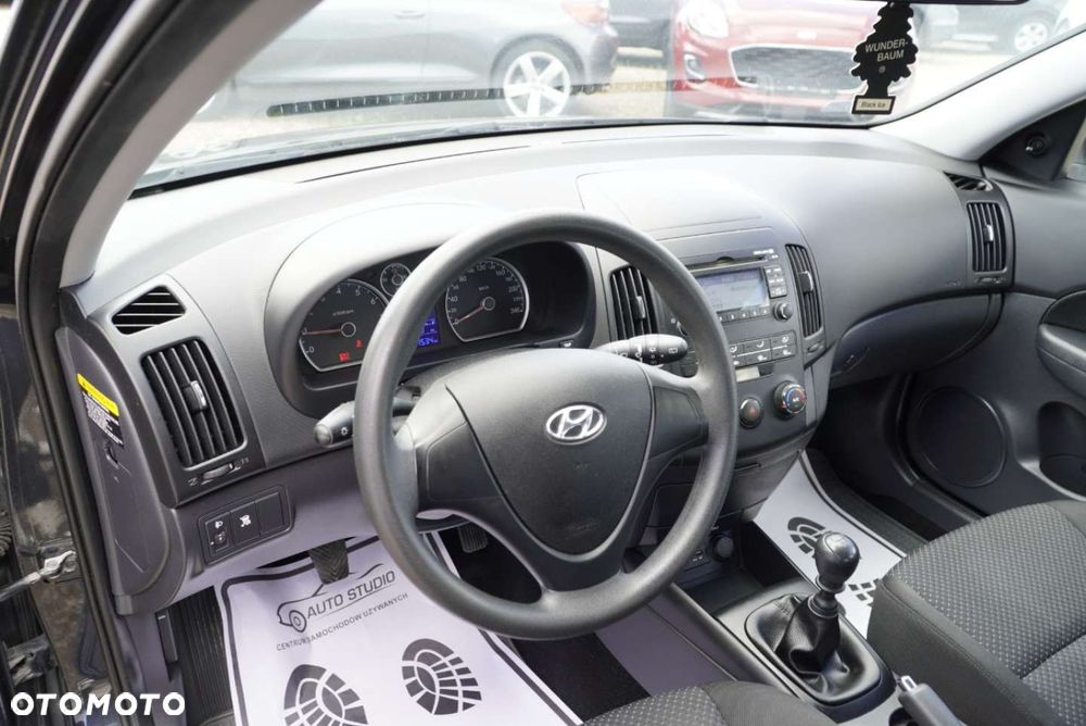 Hyundai i30 1.4 Blue Classic - 10