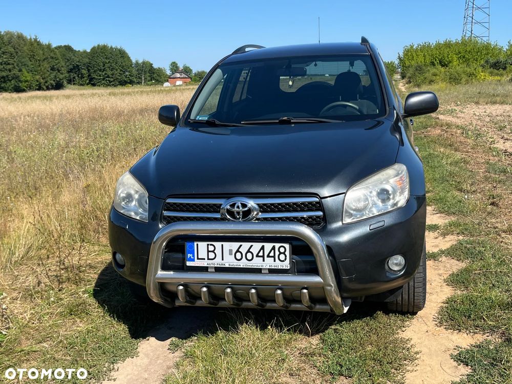 Toyota RAV4 - 28
