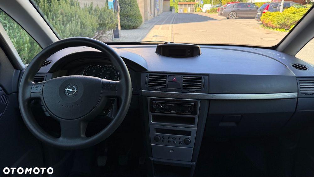 Opel Meriva 1.6 16V Cosmo - 29