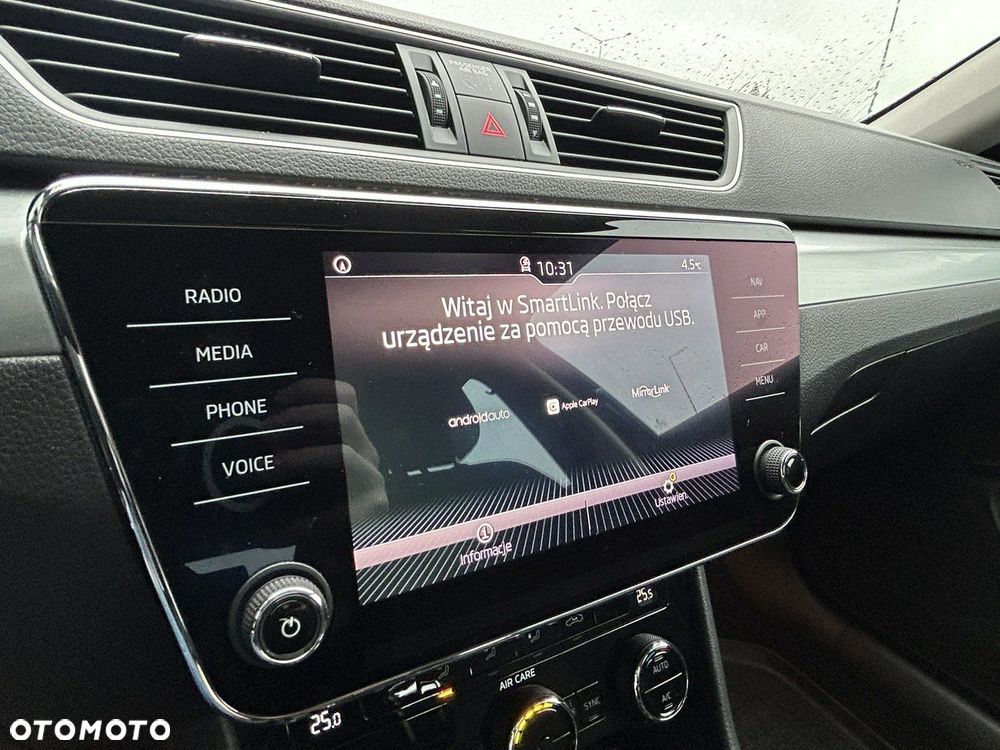 Skoda Superb 2.0 TDI Ambition DSG7 - 19