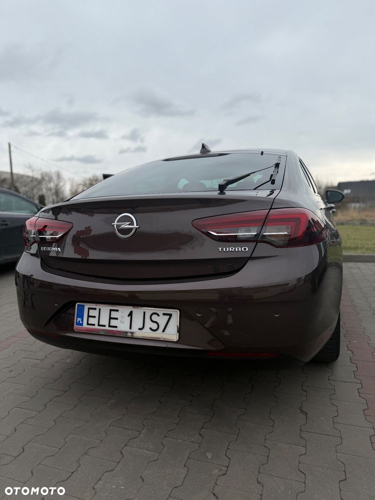 Opel Insignia 1.5 T Innovation S&S Eco - 40