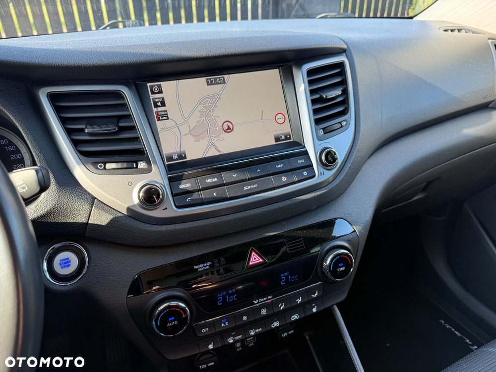 Hyundai Tucson 2.0 CRDI 2WD Style - 28